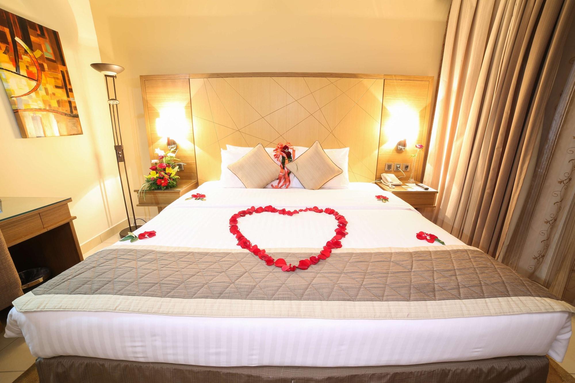 Golden Tulip Hotel Buraidah Al Qassim Esterno foto